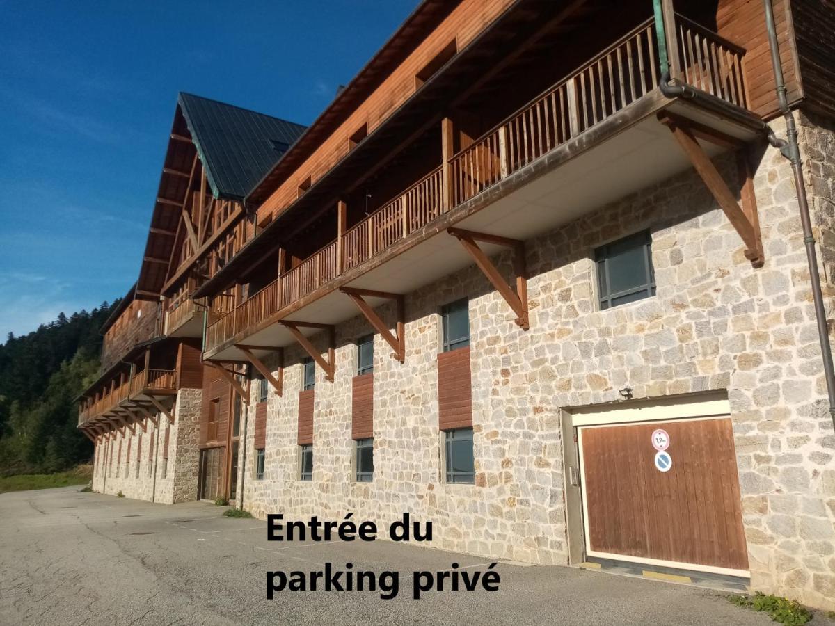 Pleine Nature Pied Pistes Piscine Chauffee Ustou Екстериор снимка
