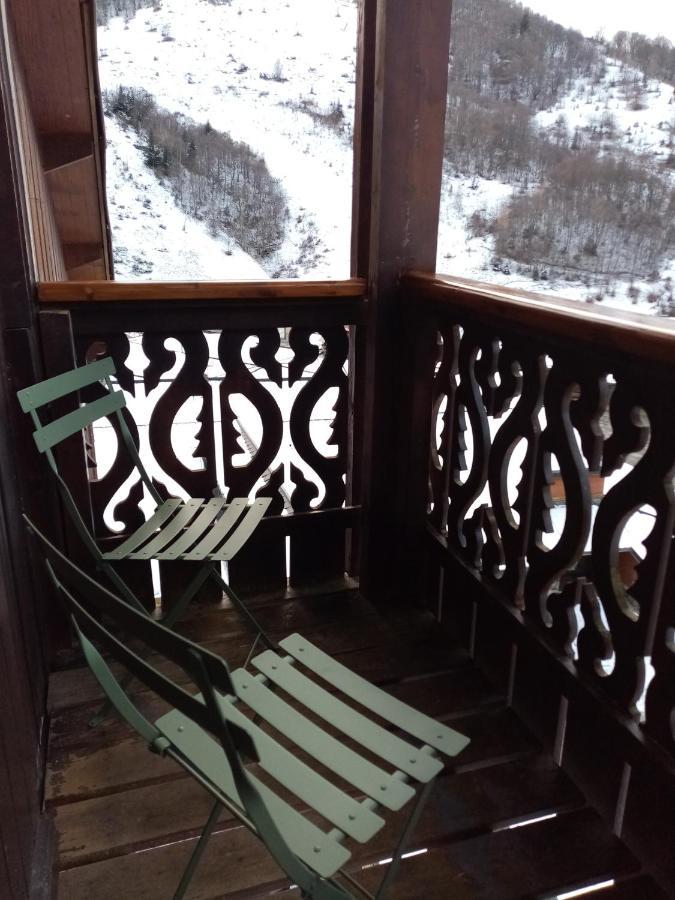 Pleine Nature Pied Pistes Piscine Chauffee Ustou Екстериор снимка